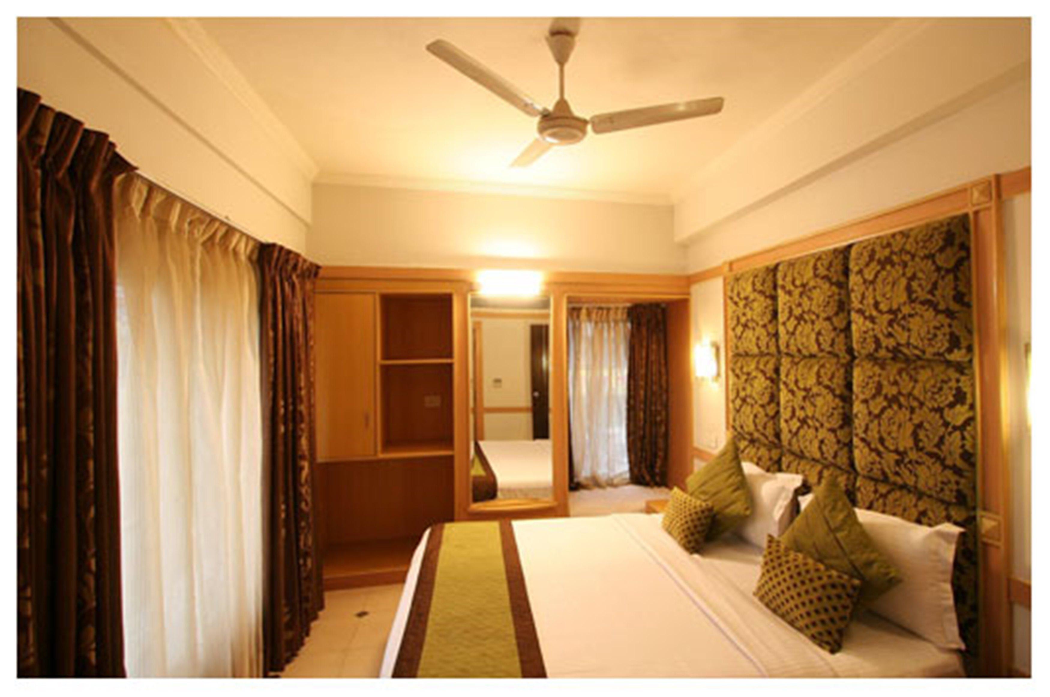 Hotel Southern Delhi  Esterno foto