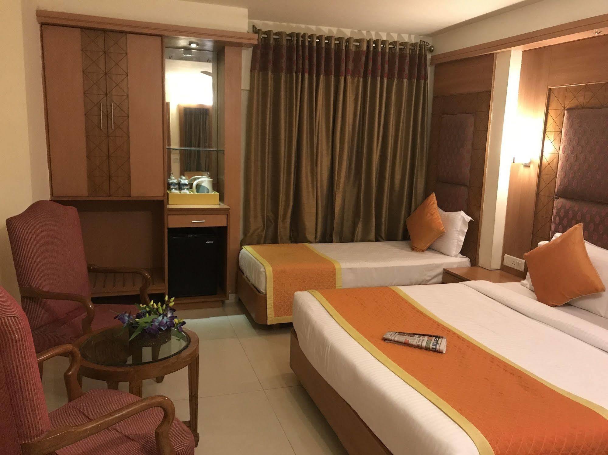 Hotel Southern Delhi  Esterno foto