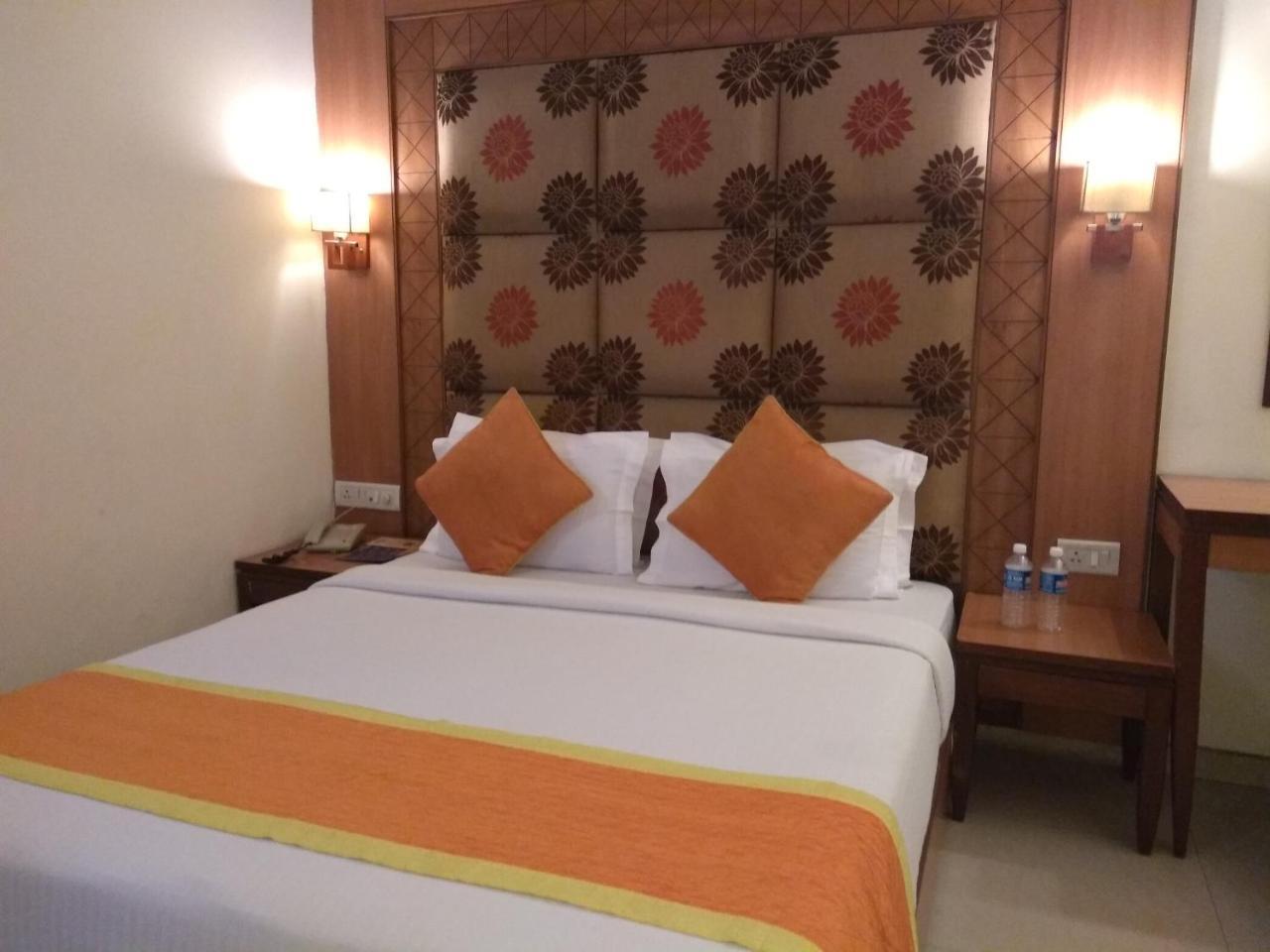 Hotel Southern Delhi  Esterno foto